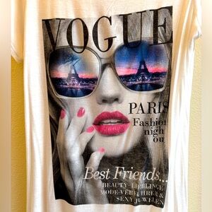 Nella Fantasia White Vogue Graphic Tunic Tshirt